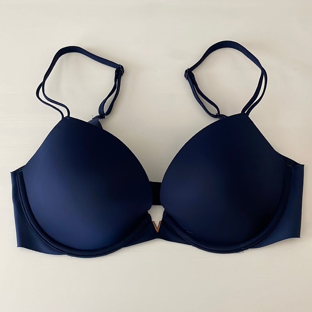 Like New VS push up bra 32D
